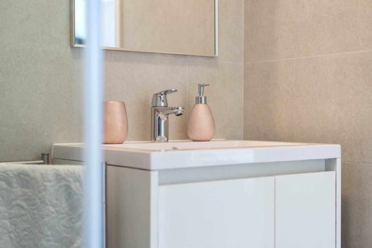 Appartement App Lov à Umag Extérieur photo