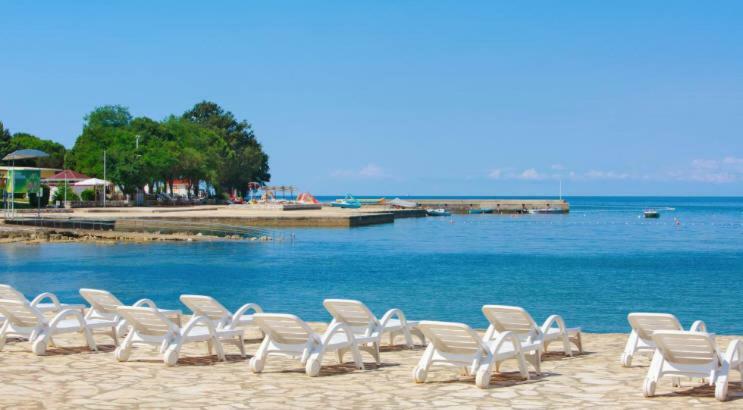 Appartement App Lov à Umag Extérieur photo